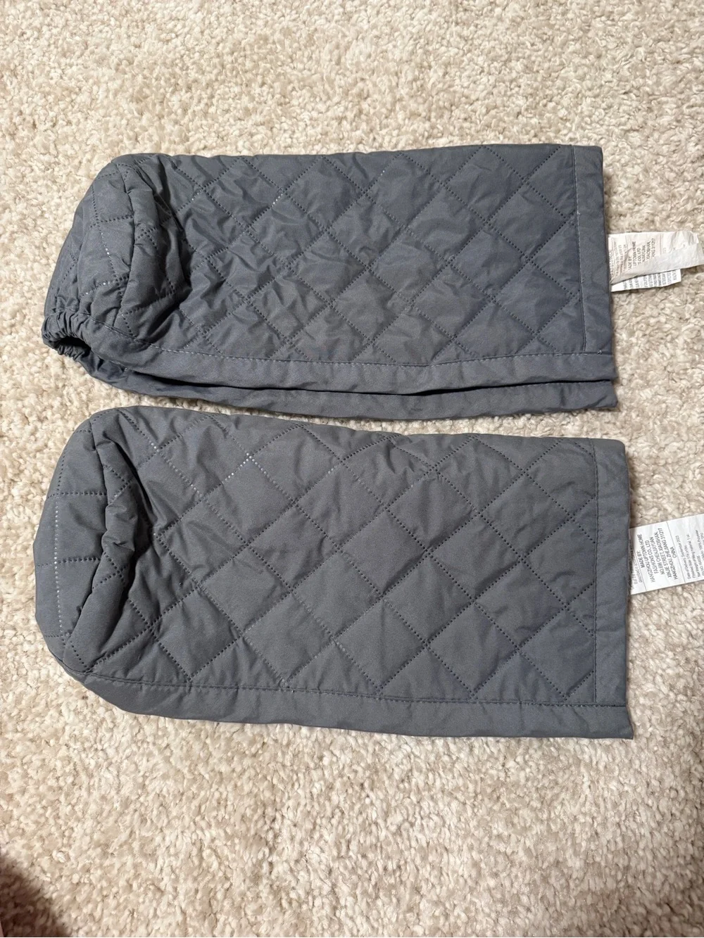 QUILTED COUCH COVERS IN GREY WITH TWO MATCHING ARM REST COVERS